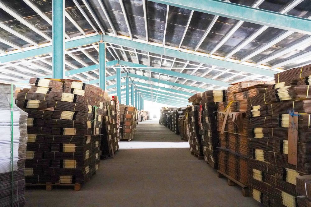 カスタムカートン梱包倉庫